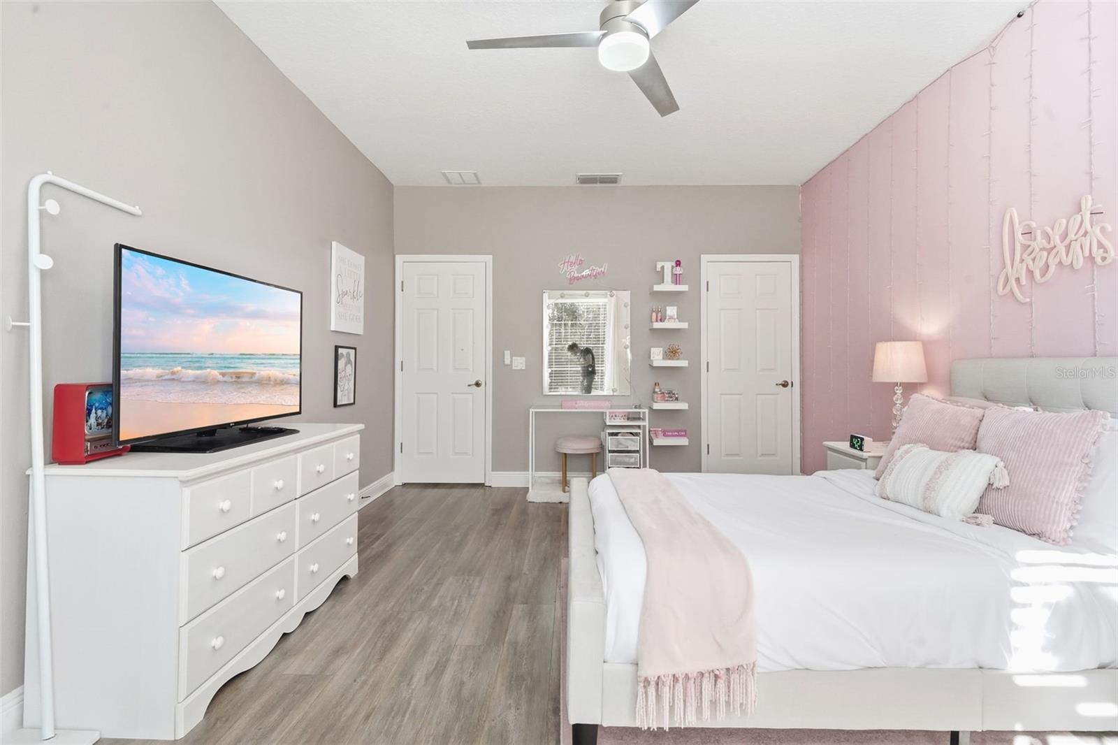 RIVIERA BELLA UNIT 01 - Residential Lease