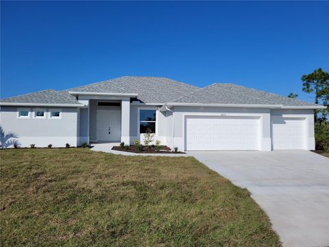 A home in PORT CHARLOTTE