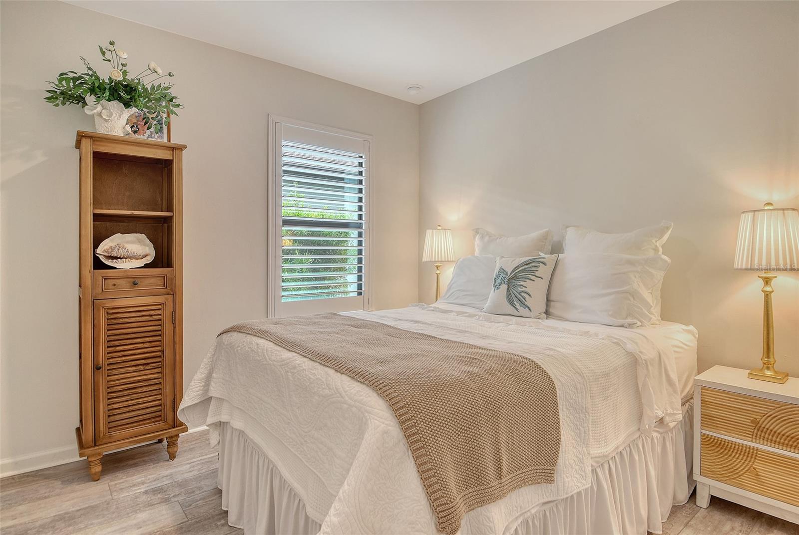 AVANTI/WATERSIDE - Residential