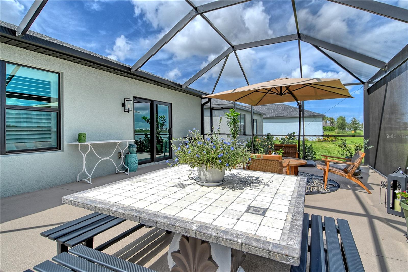 AVANTI/WATERSIDE - Residential