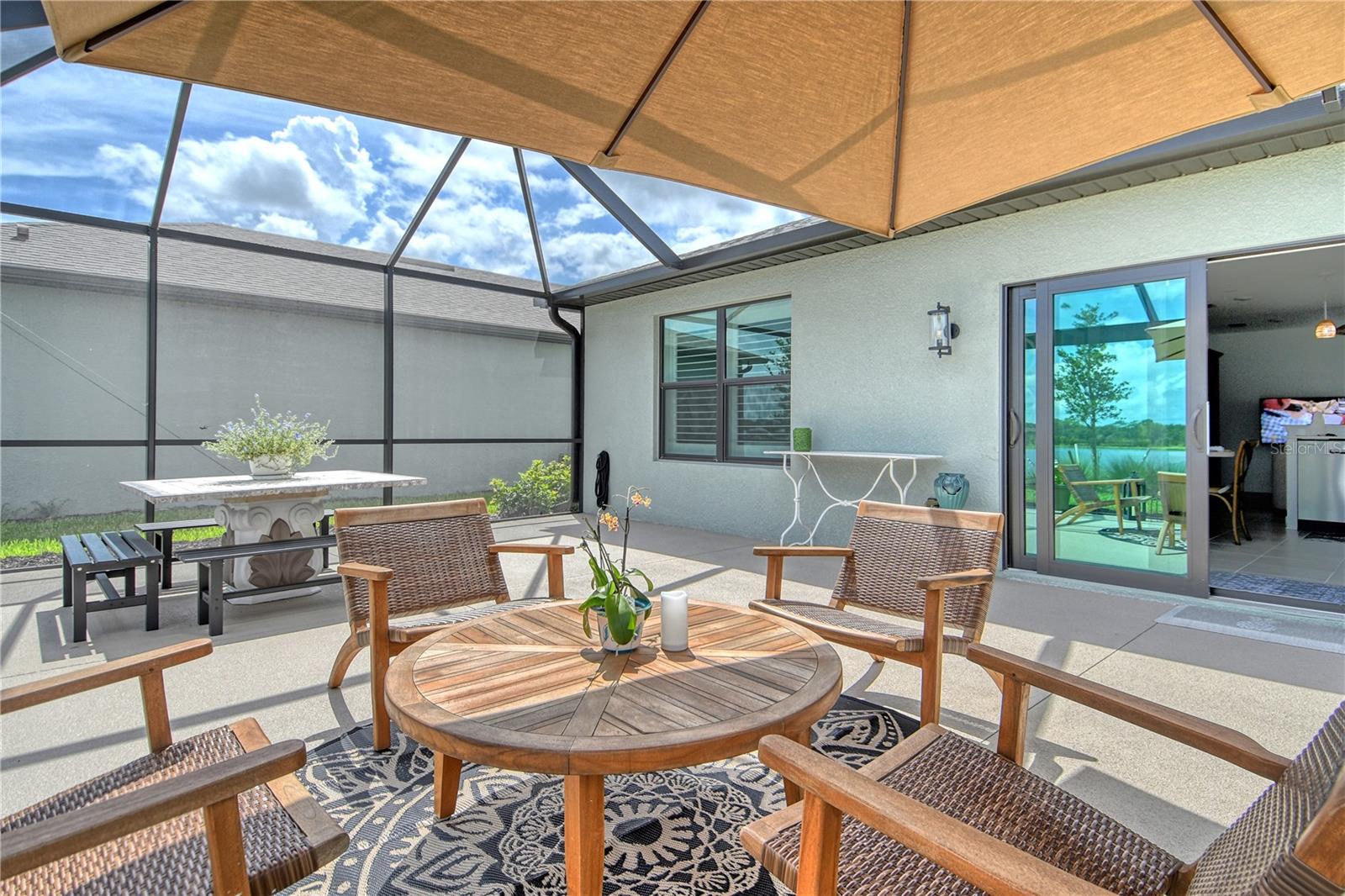 AVANTI/WATERSIDE - Residential