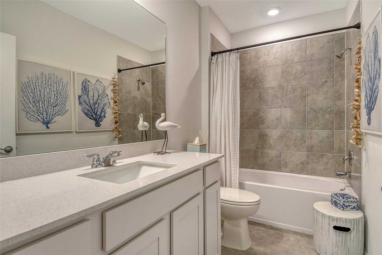 AVANTI/WATERSIDE - Residential