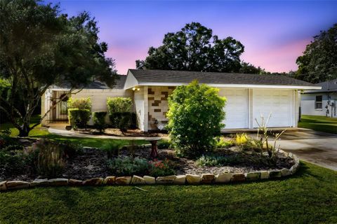 Photo of 440 E Orange Street, Altamonte Springs, FL 32701 (MLS # O6355977)