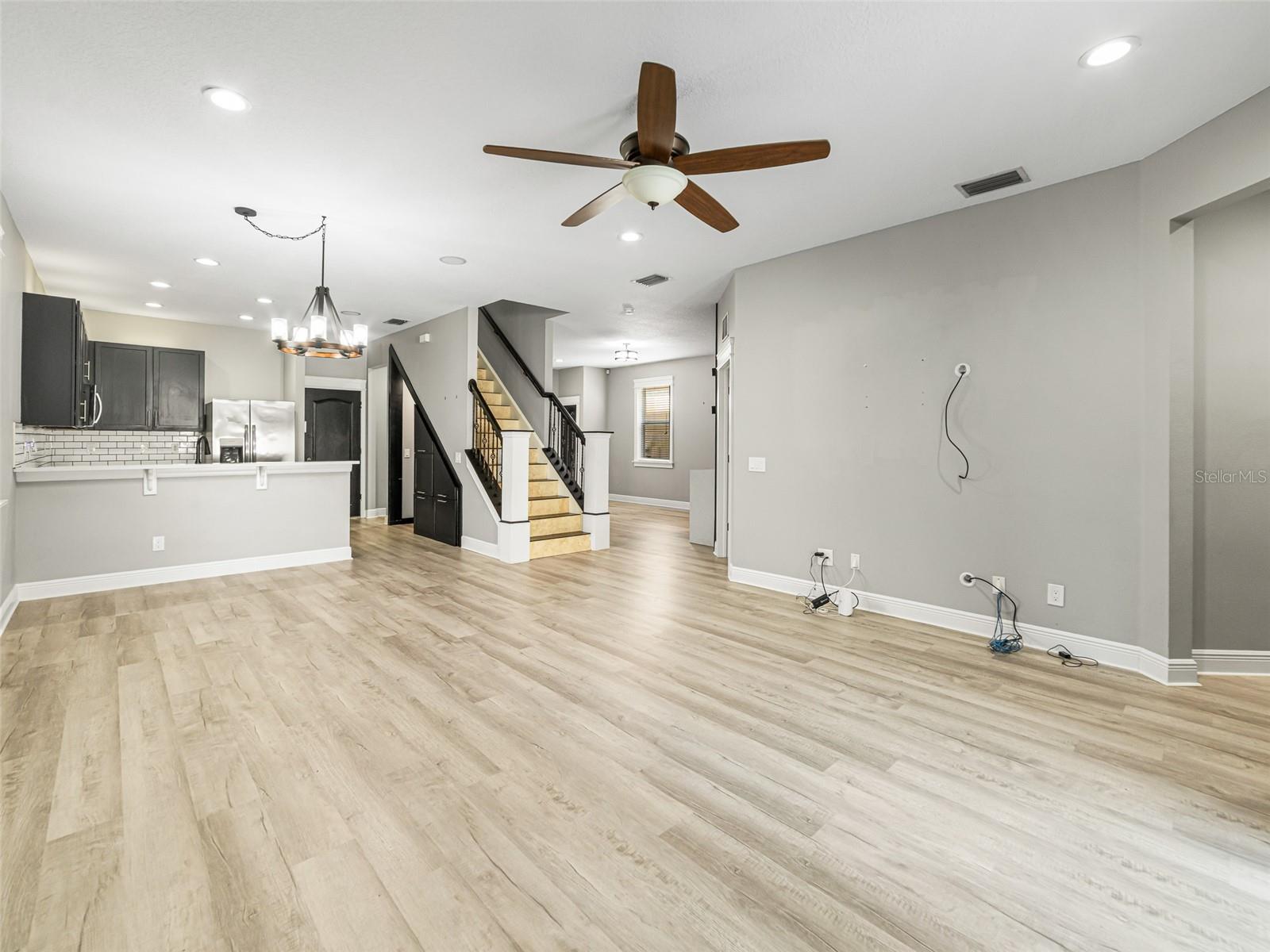 CYPRESS CREEK PH 1 - Residential Lease