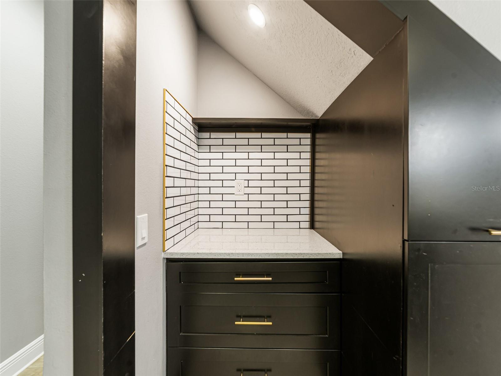 CYPRESS CREEK PH 1 - Residential Lease