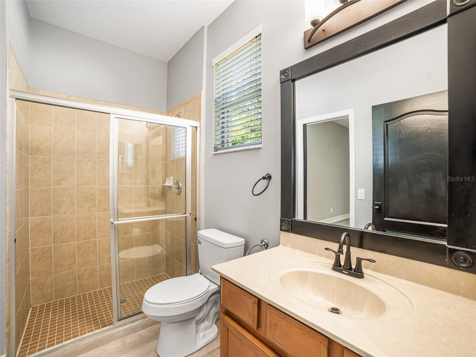 CYPRESS CREEK PH 1 - Residential Lease