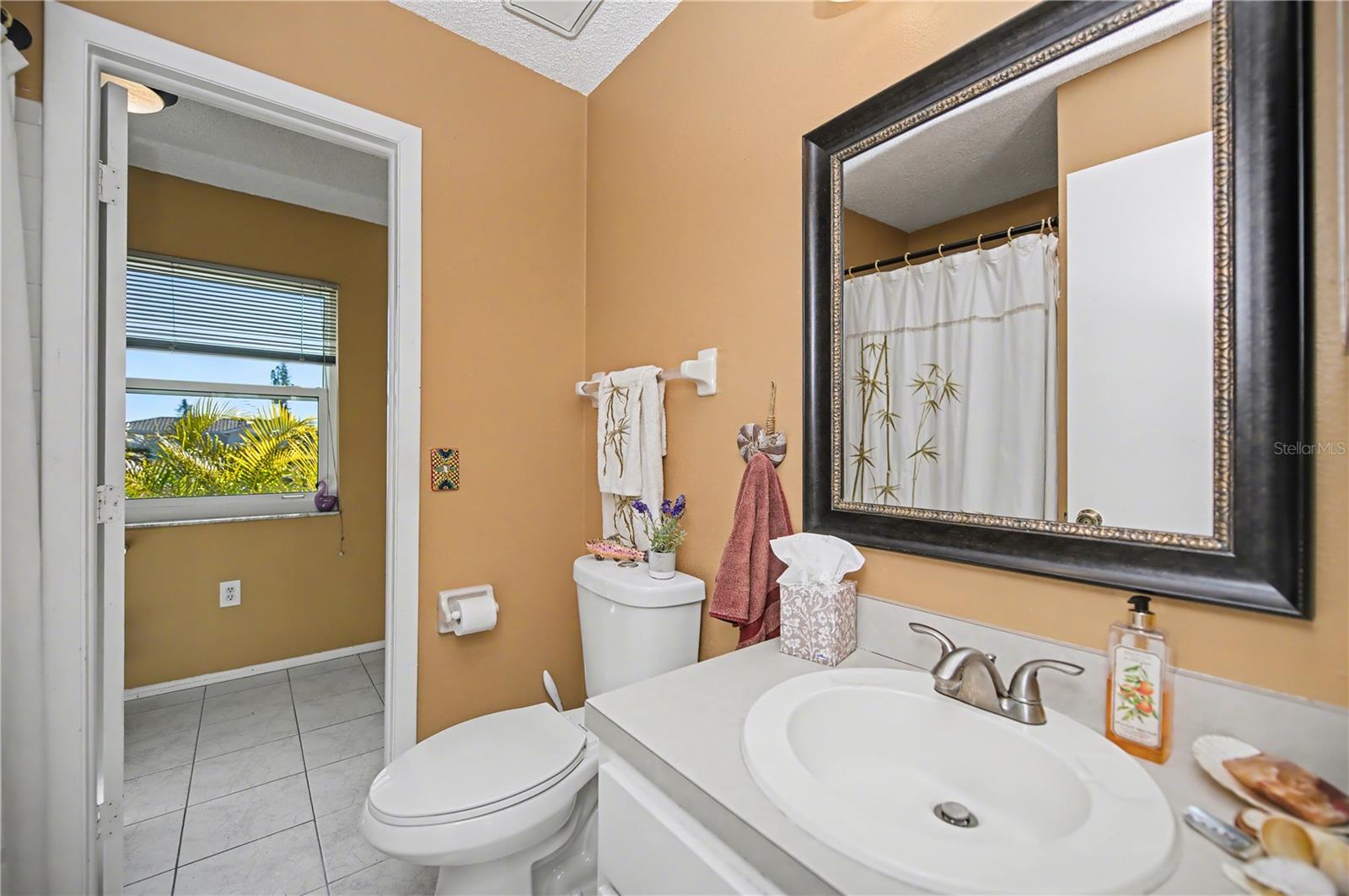 ROTONDA WEST OAKLAND HILLS - Residential