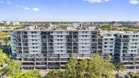 Photo of 201 W Laurel Street #907, Tampa, FL 33602 (MLS # TB8518148)