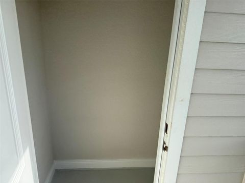 Tiny photo for 2420 Ann Rou Road #201, Tavares, FL 32778 (MLS # O6409851)