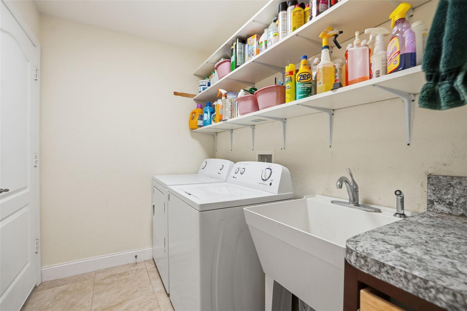 ROYAL HIGHLANDS - Residential