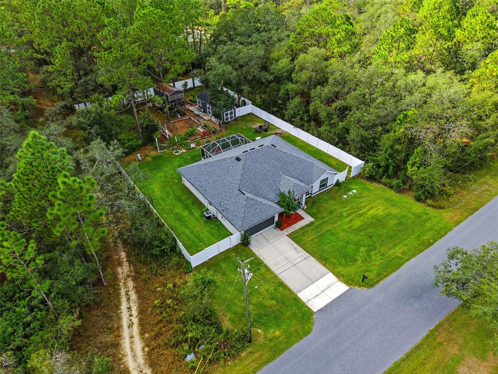 ROYAL HIGHLANDS - Residential