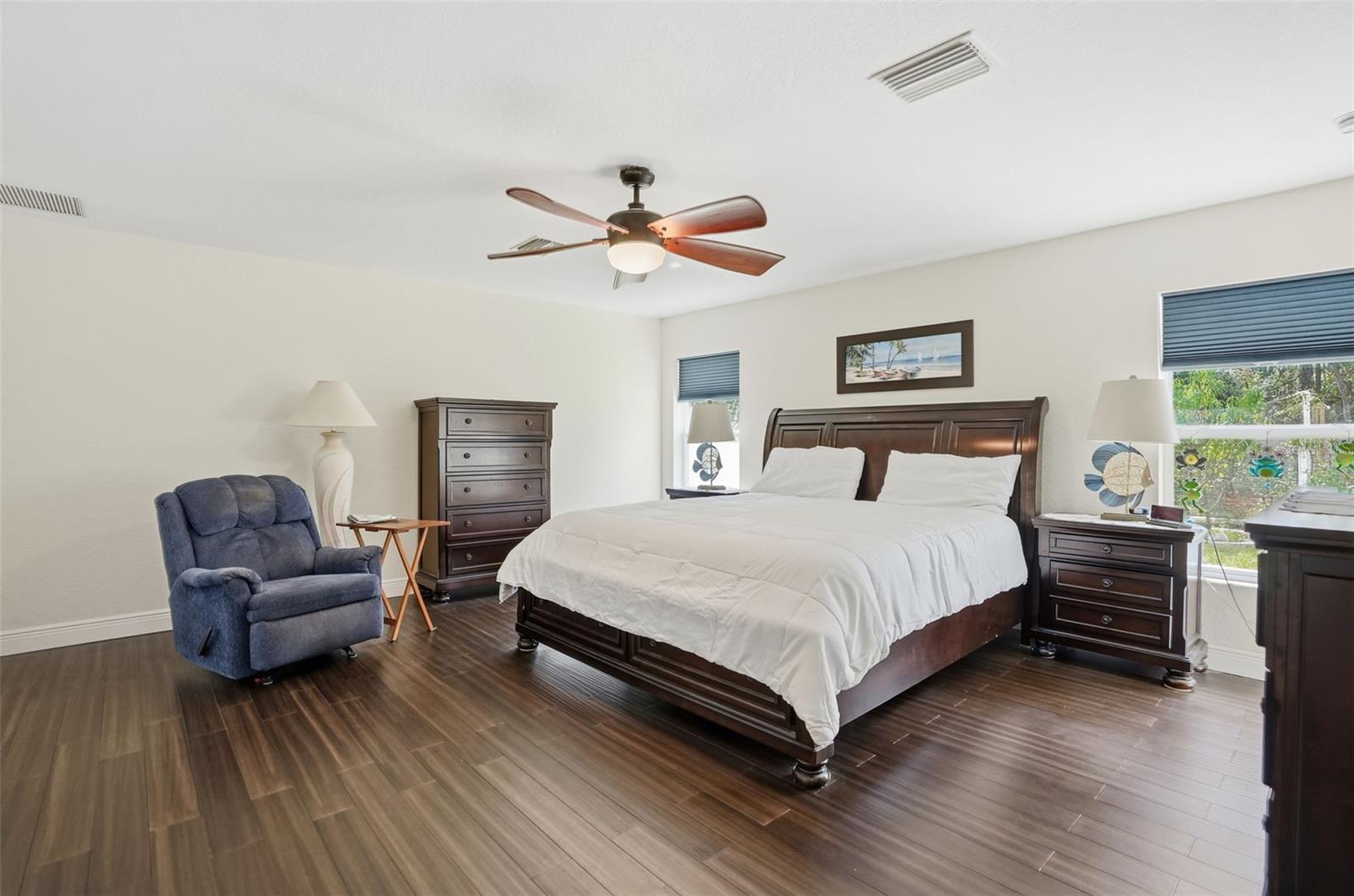 ROYAL HIGHLANDS - Residential