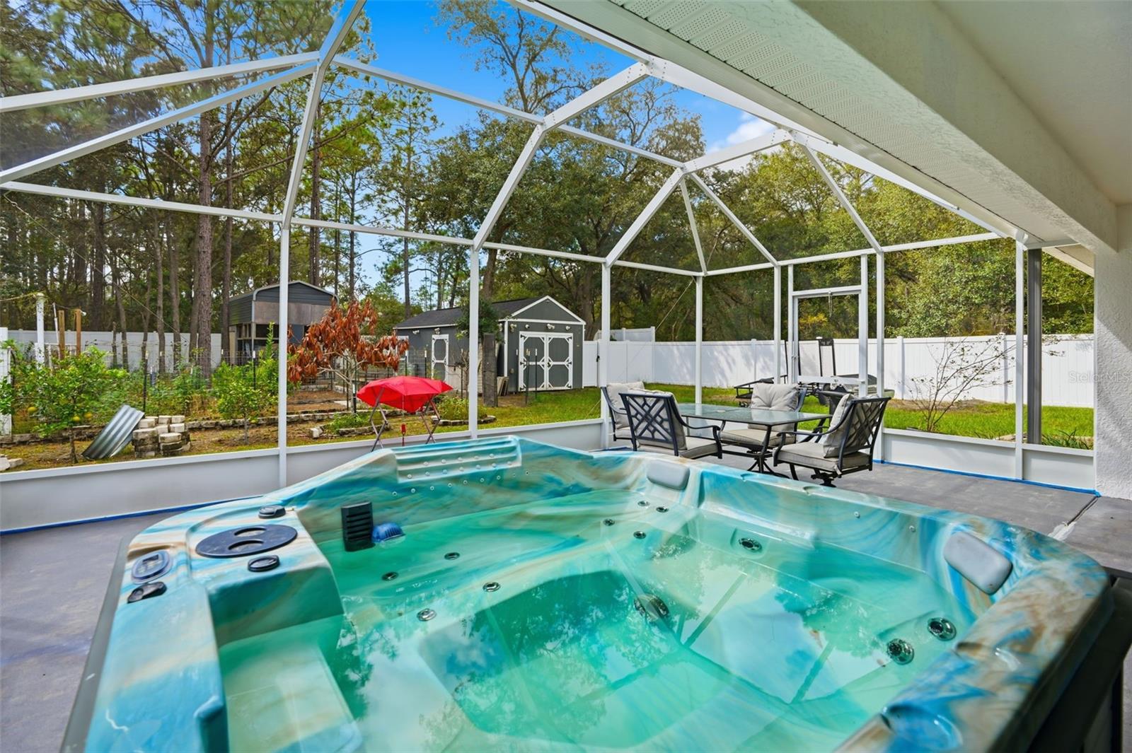 ROYAL HIGHLANDS - Residential