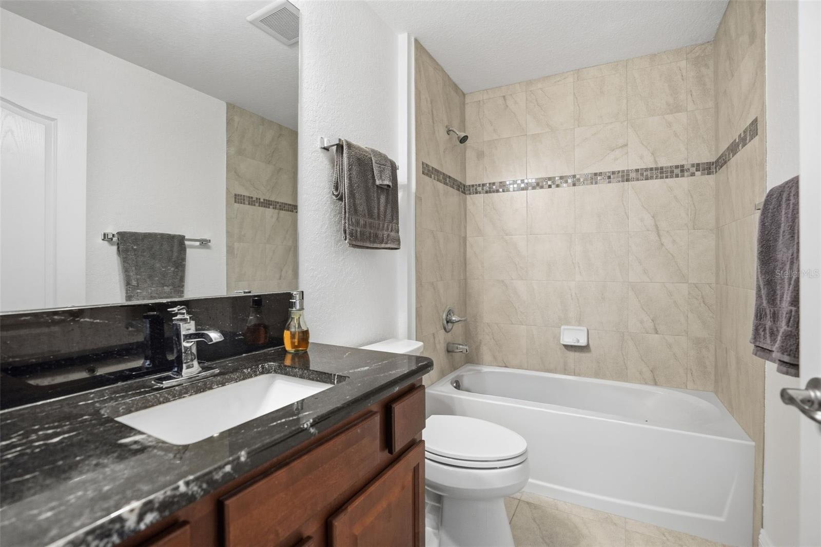 ROYAL HIGHLANDS - Residential