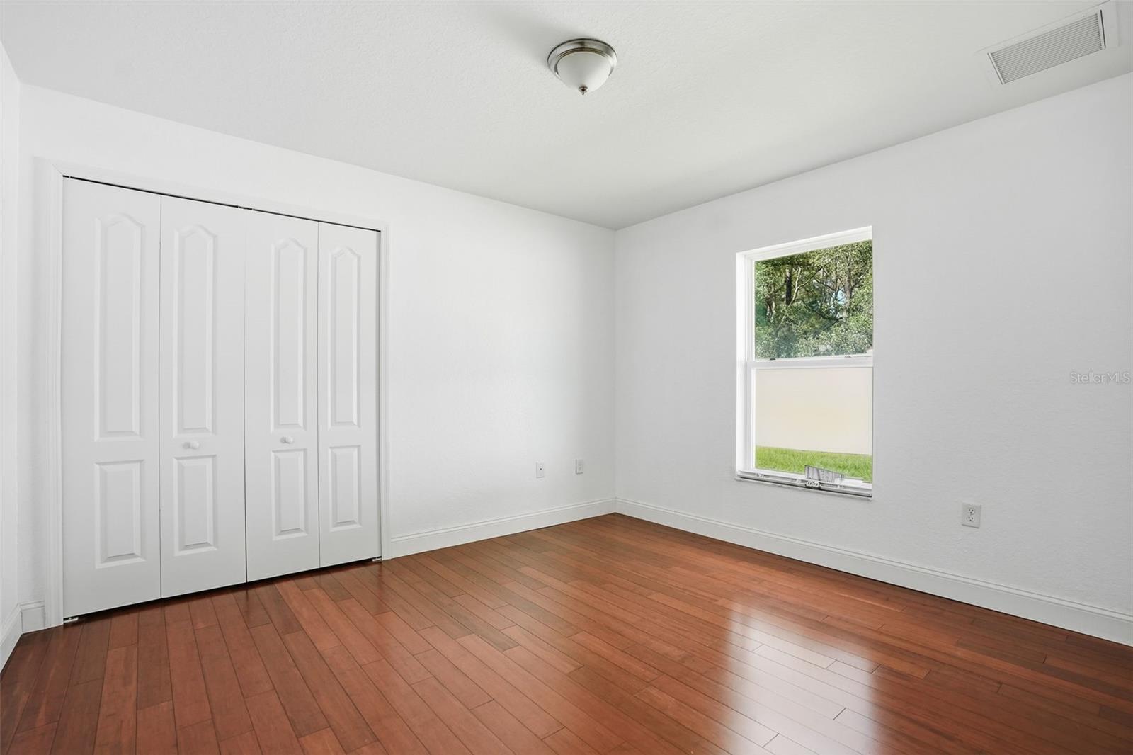 ROYAL HIGHLANDS - Residential