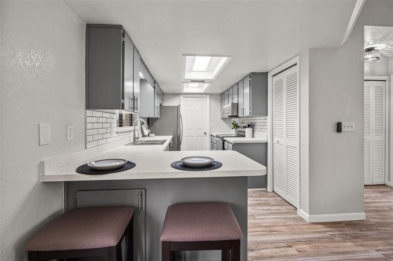 SPRING HILL - Residential