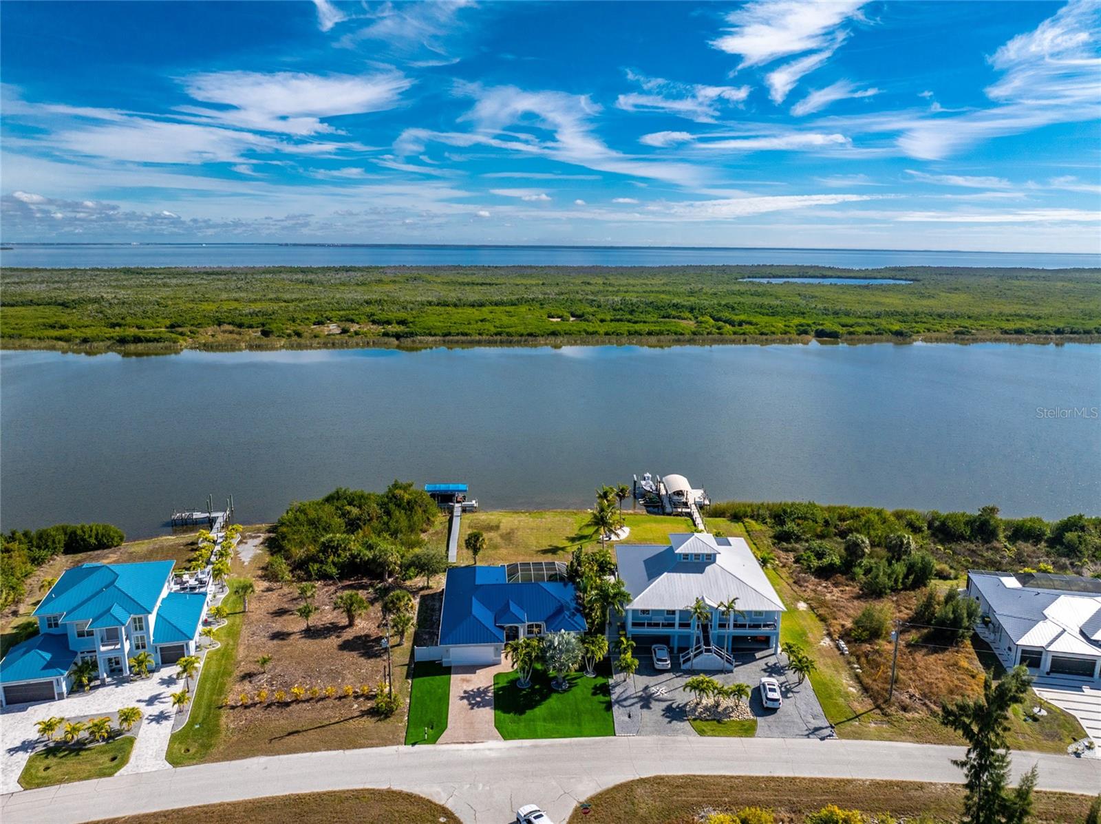 PORT CHARLOTTE SEC 94 01 - Residential