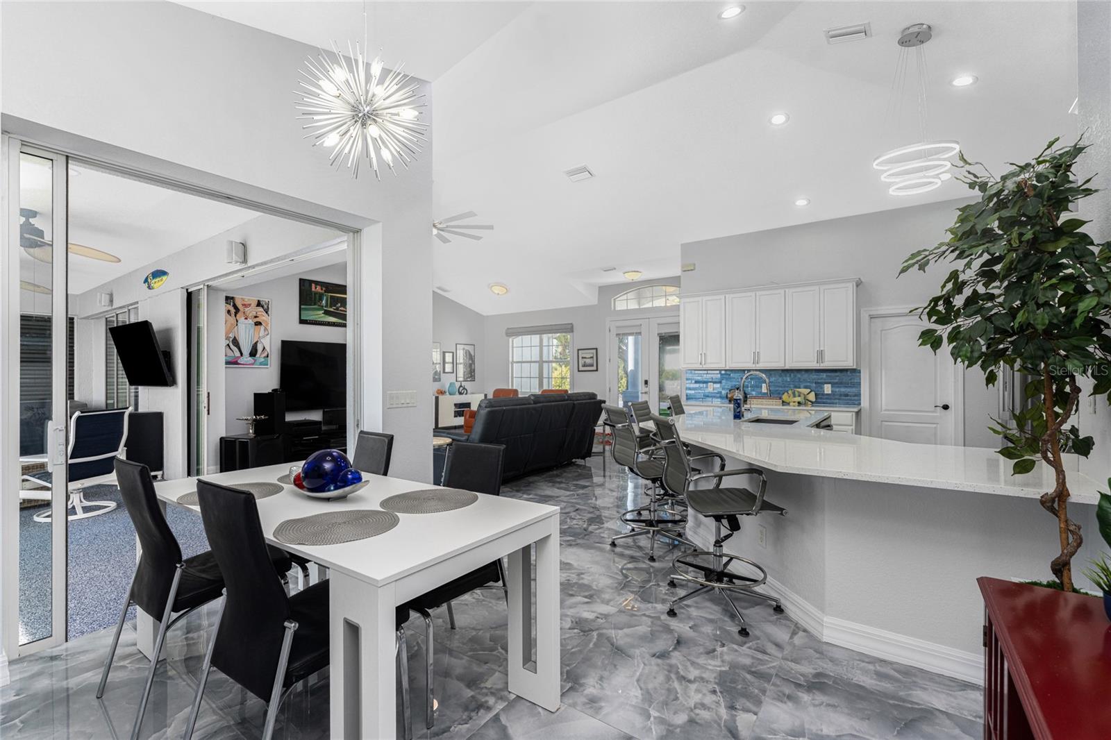 PORT CHARLOTTE SEC 94 01 - Residential