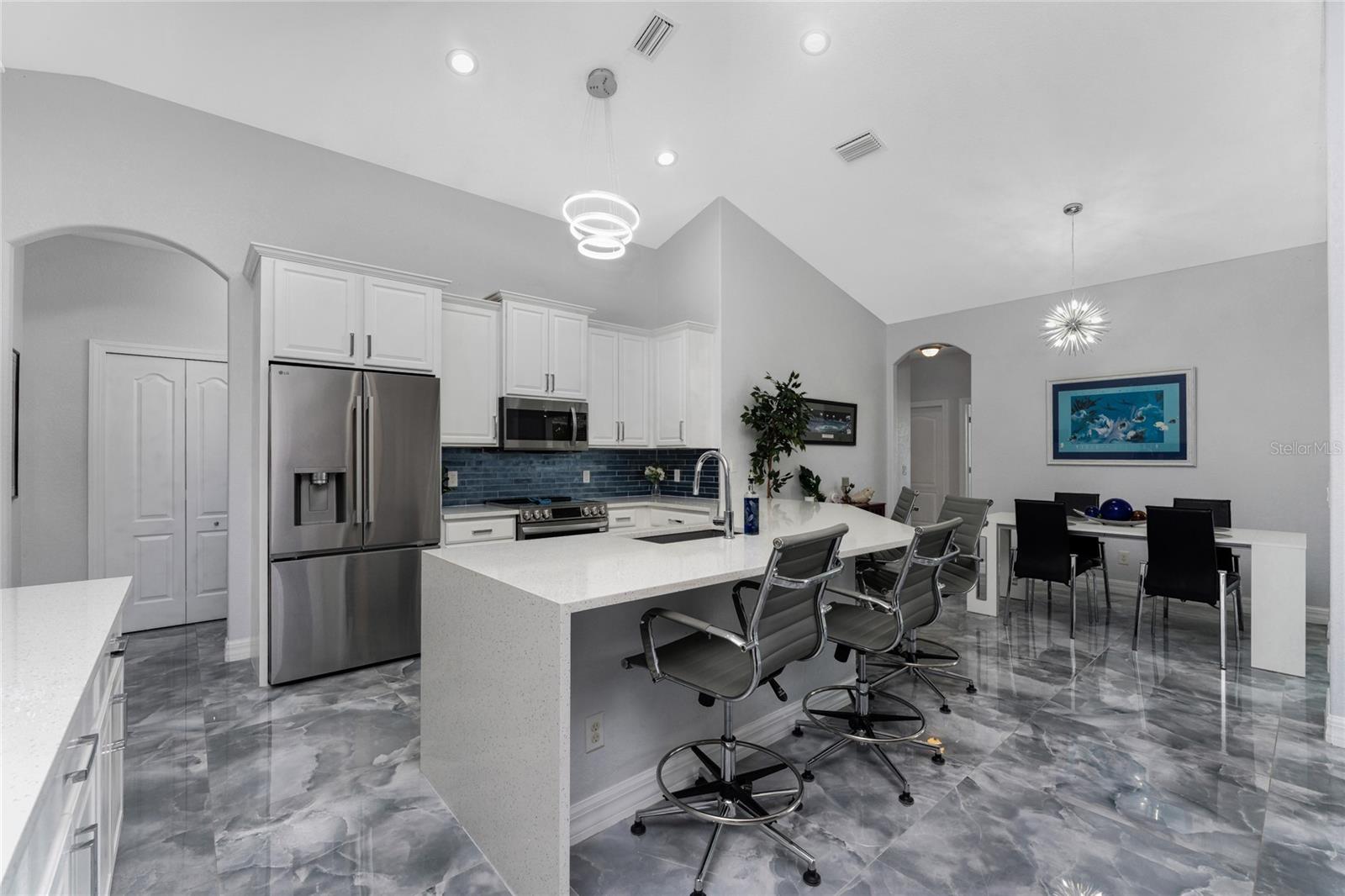 PORT CHARLOTTE SEC 94 01 - Residential