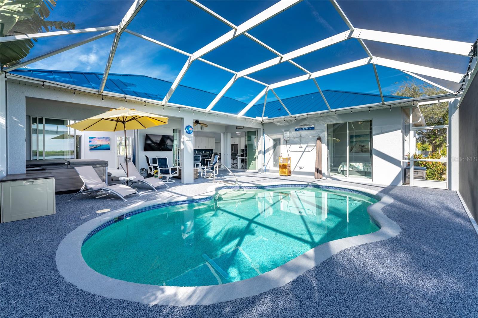 PORT CHARLOTTE SEC 94 01 - Residential