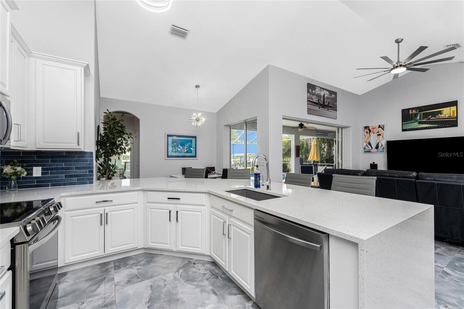 PORT CHARLOTTE SEC 94 01 - Residential