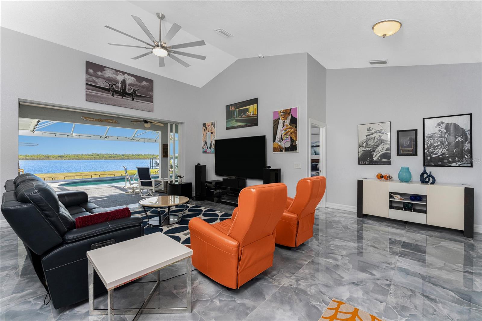 PORT CHARLOTTE SEC 94 01 - Residential