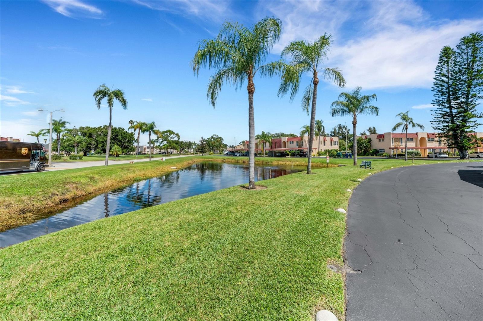 223 BUTTONWOOD CIRCLE 223