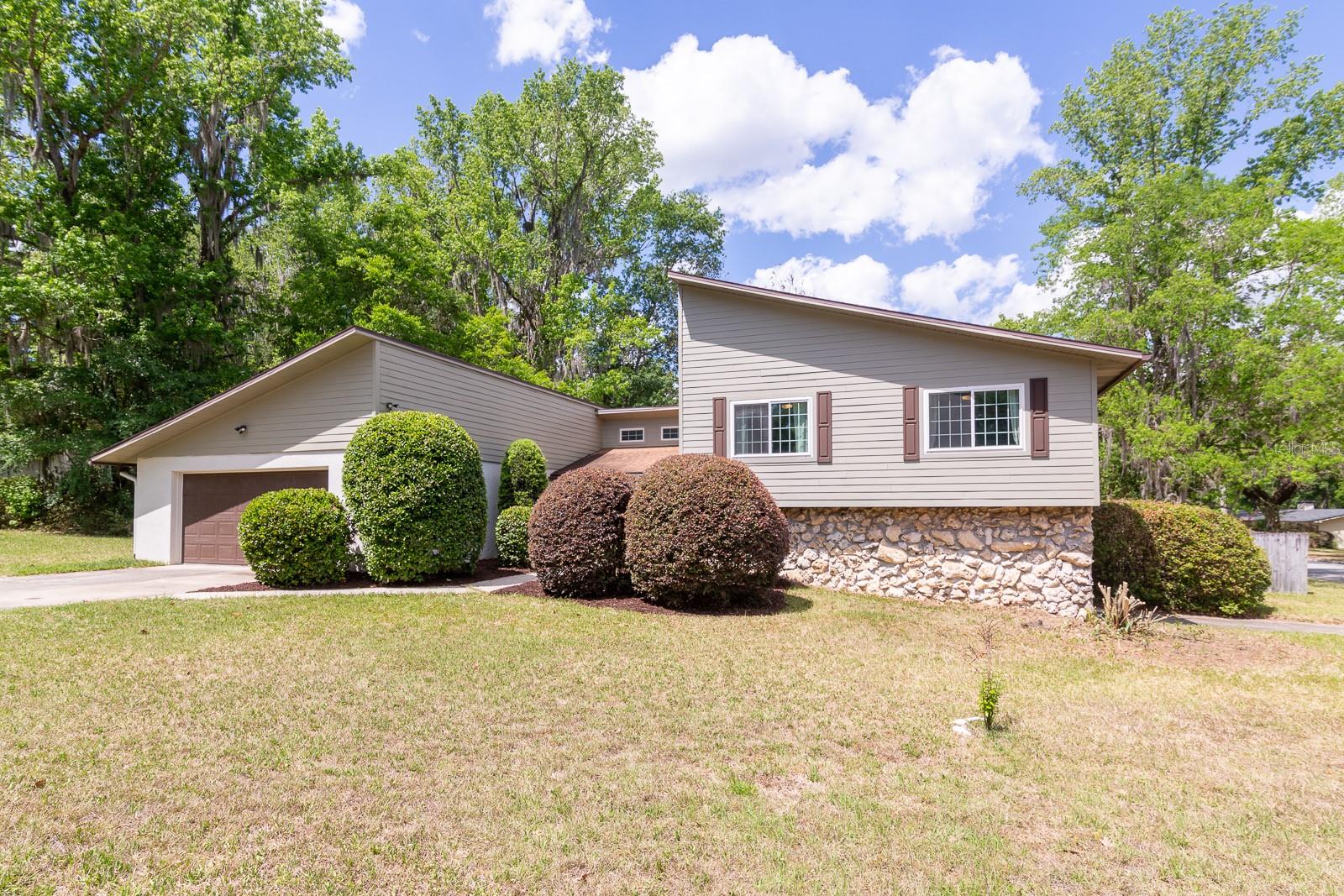 HAMILTON HEIGHTS - Residential