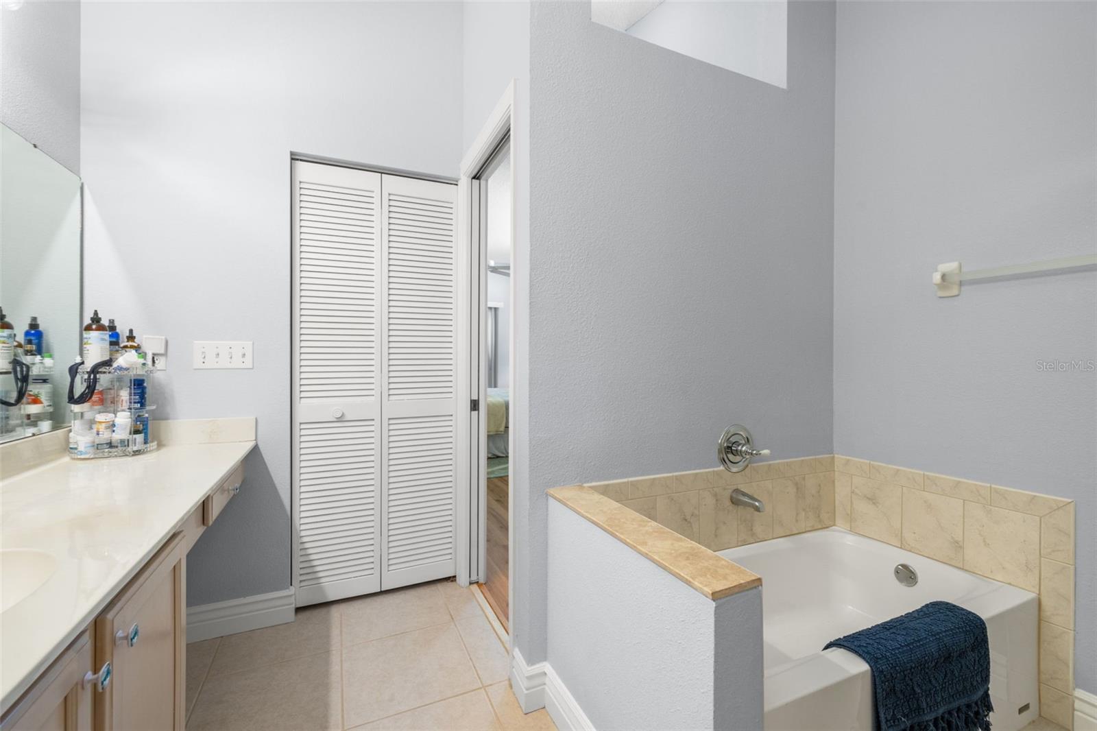 PERIDIA UNIT FOUR - Residential