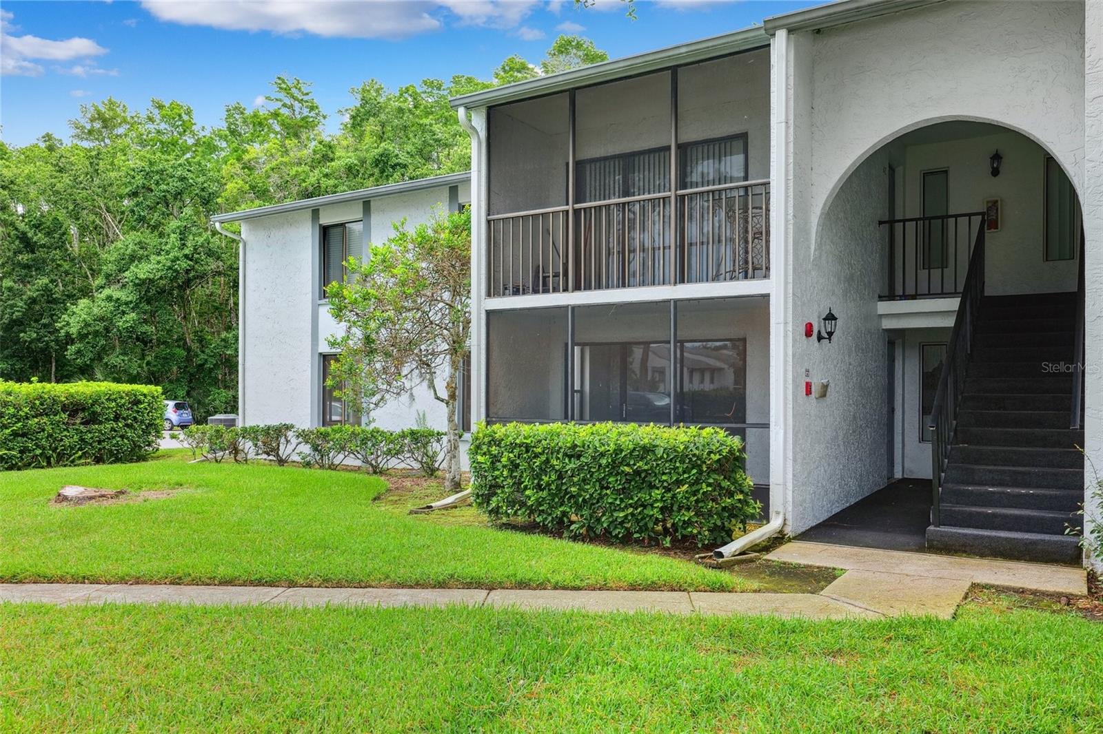 1326 PINE RIDGE CIRCLE E A1