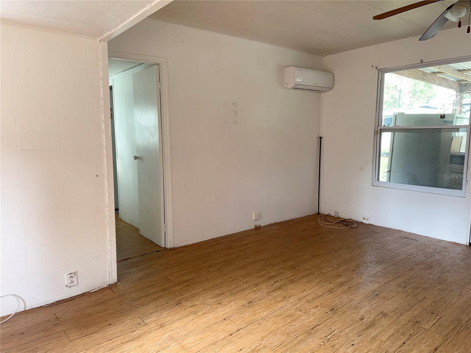 CHRISTMAS PARK FIRST ADD - Residential