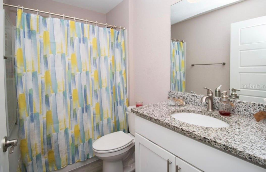 SILVER SPRINGS SHORES - Residential