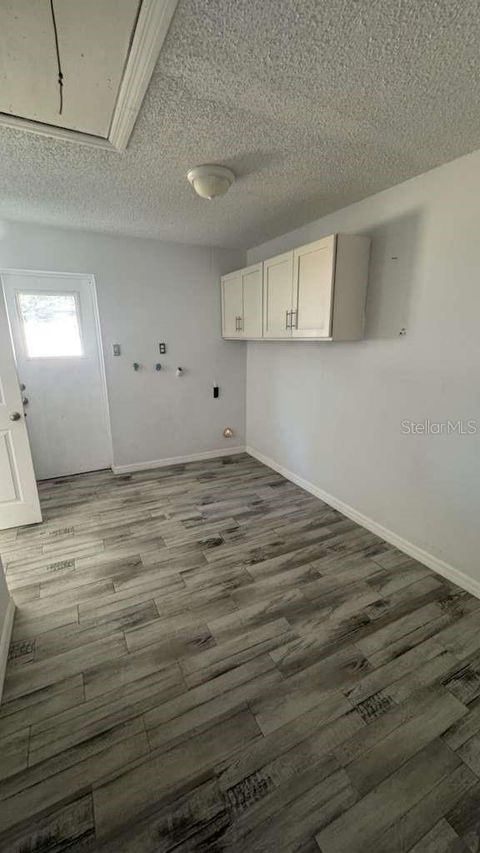 Tiny photo for 545 Oak Drive, Tavares, FL 32778 (MLS # O6353731)