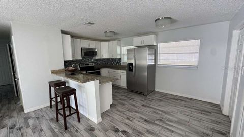 Tiny photo for 545 Oak Drive, Tavares, FL 32778 (MLS # O6353731)