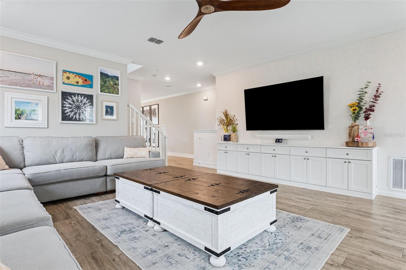 INLET SHORE TOWNHOMES - Residential