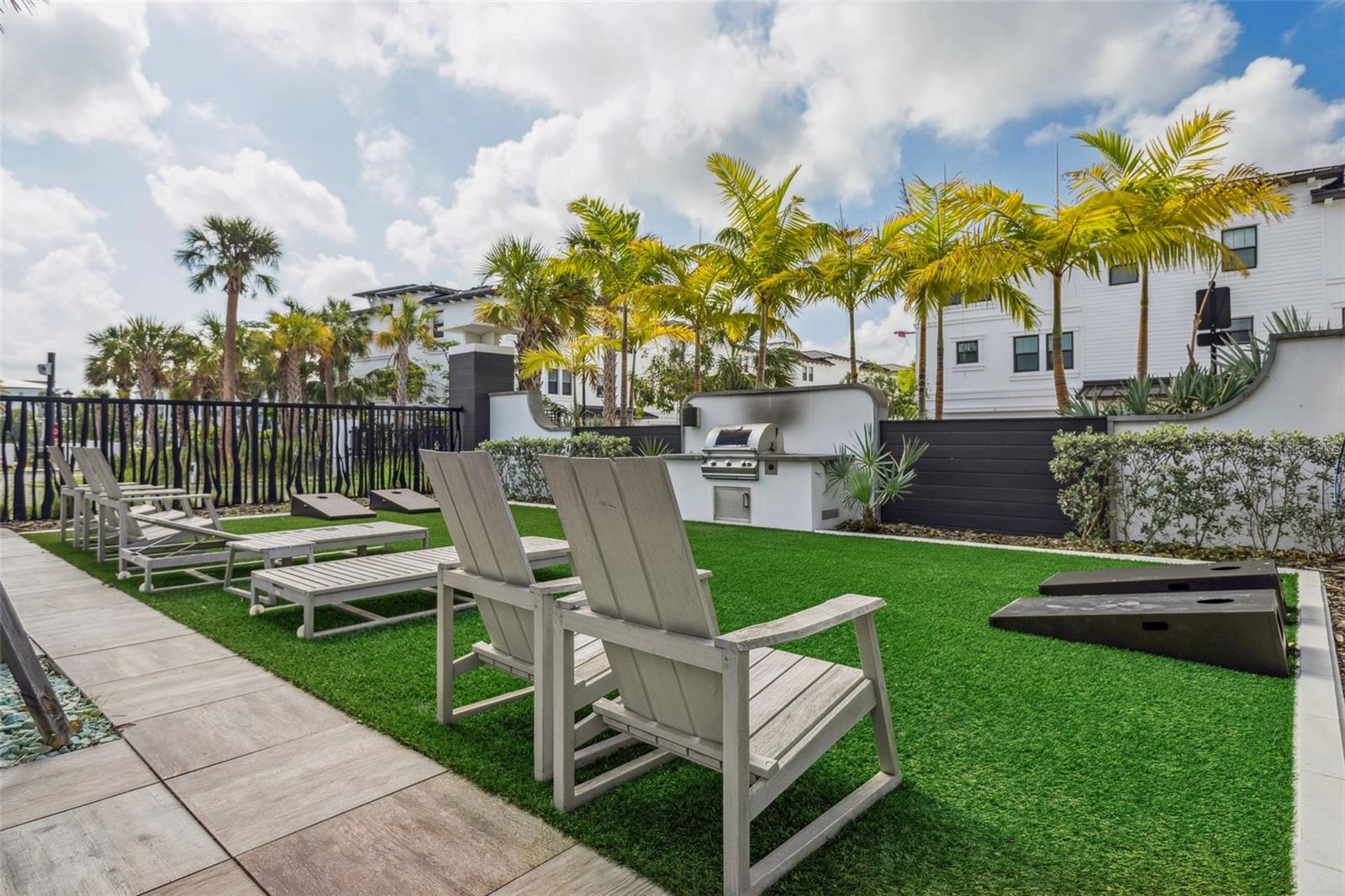 INLET SHORE TOWNHOMES - Residential