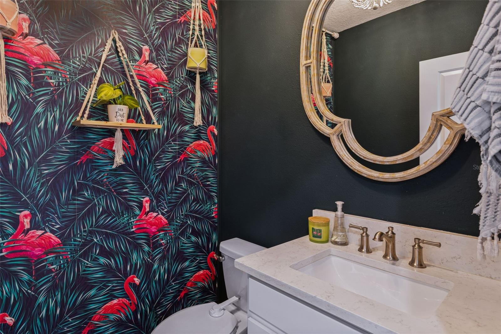 INLET SHORE TOWNHOMES - Residential