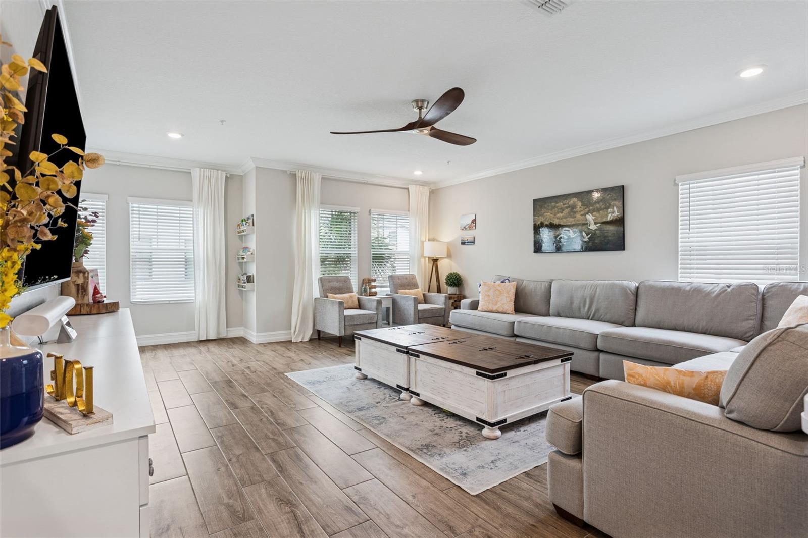 INLET SHORE TOWNHOMES - Residential