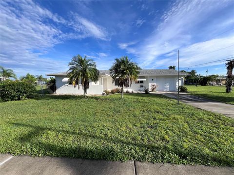 A home in PORT CHARLOTTE