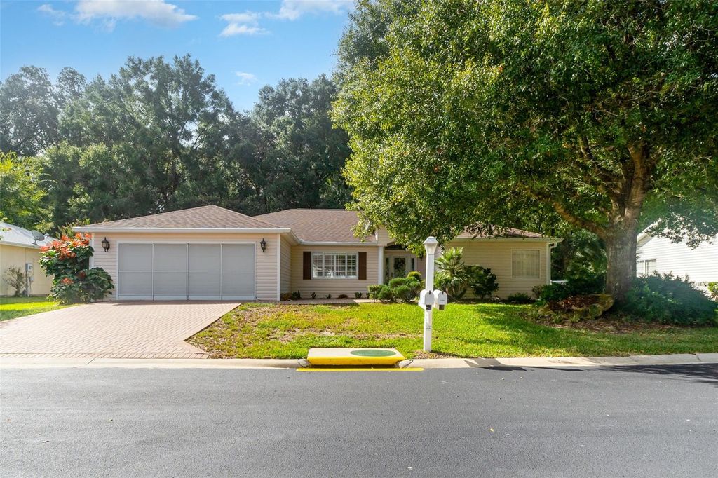 Photo of 11284 SW 139th Place, Dunnellon, FL 34432 (MLS # TB8435465)