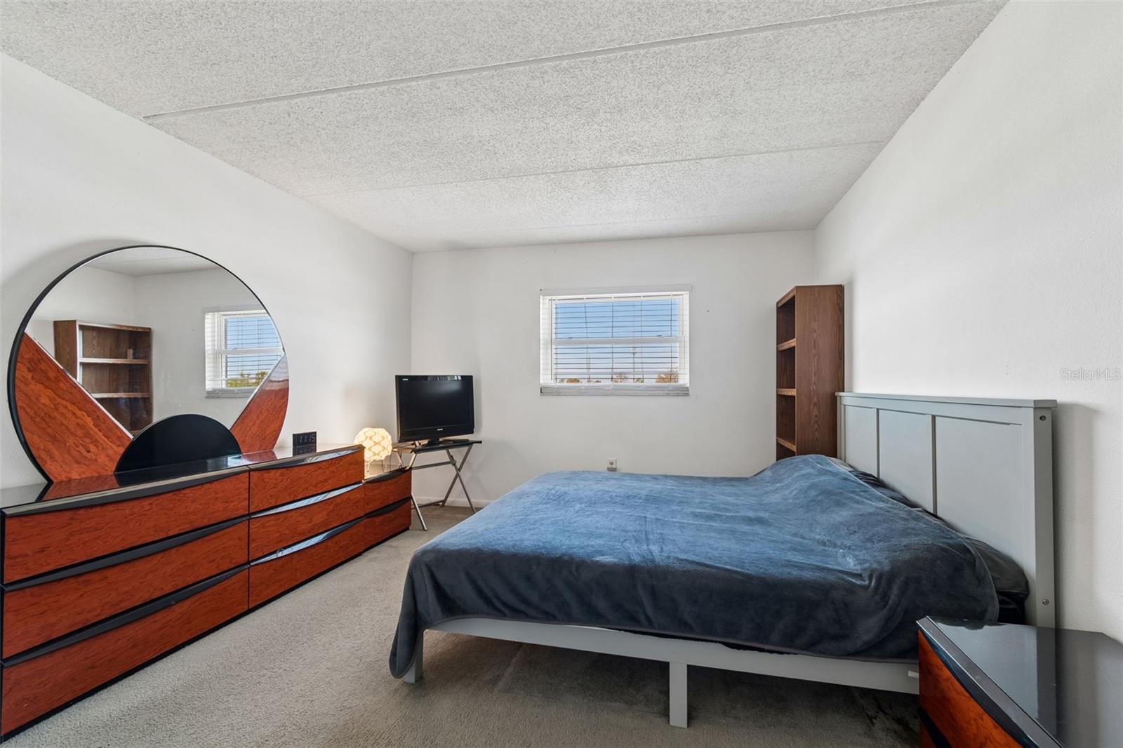 OAKHURST GARDEN APTS CONDO - Residential