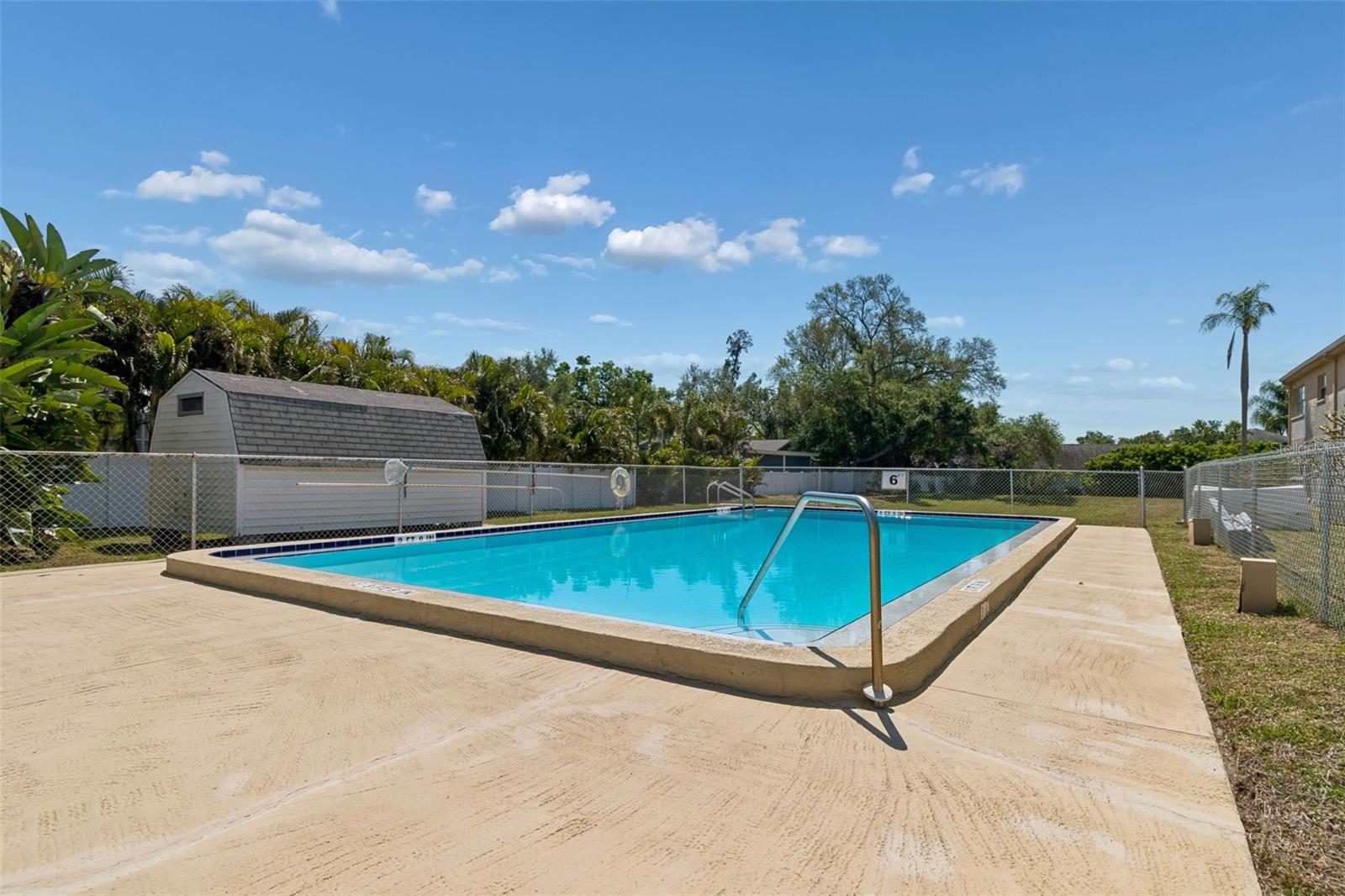 OAKHURST GARDEN APTS CONDO - Residential