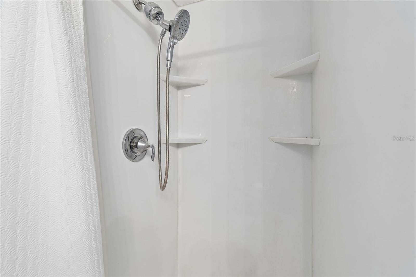 OAKHURST GARDEN APTS CONDO - Residential