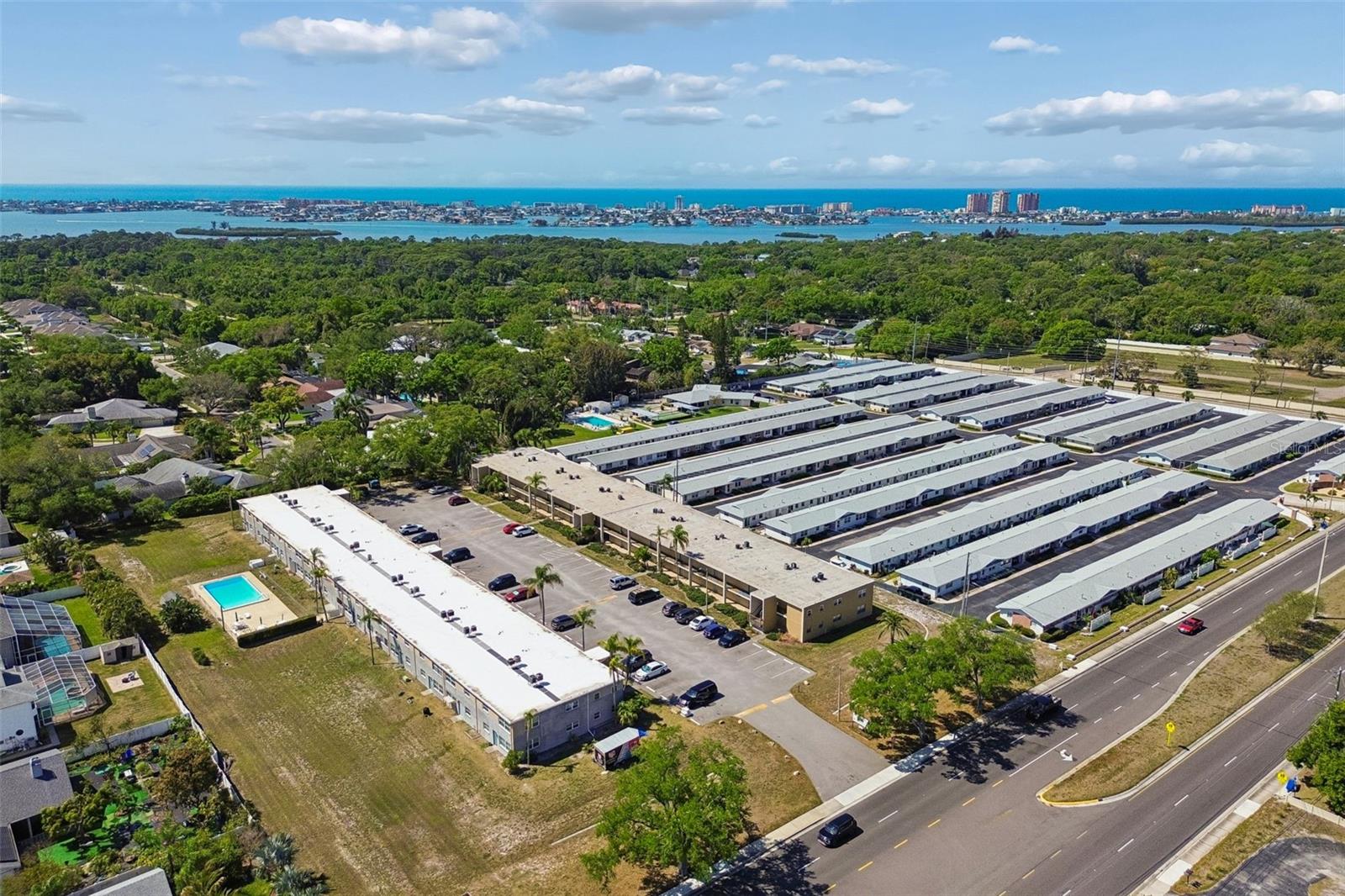 OAKHURST GARDEN APTS CONDO - Residential