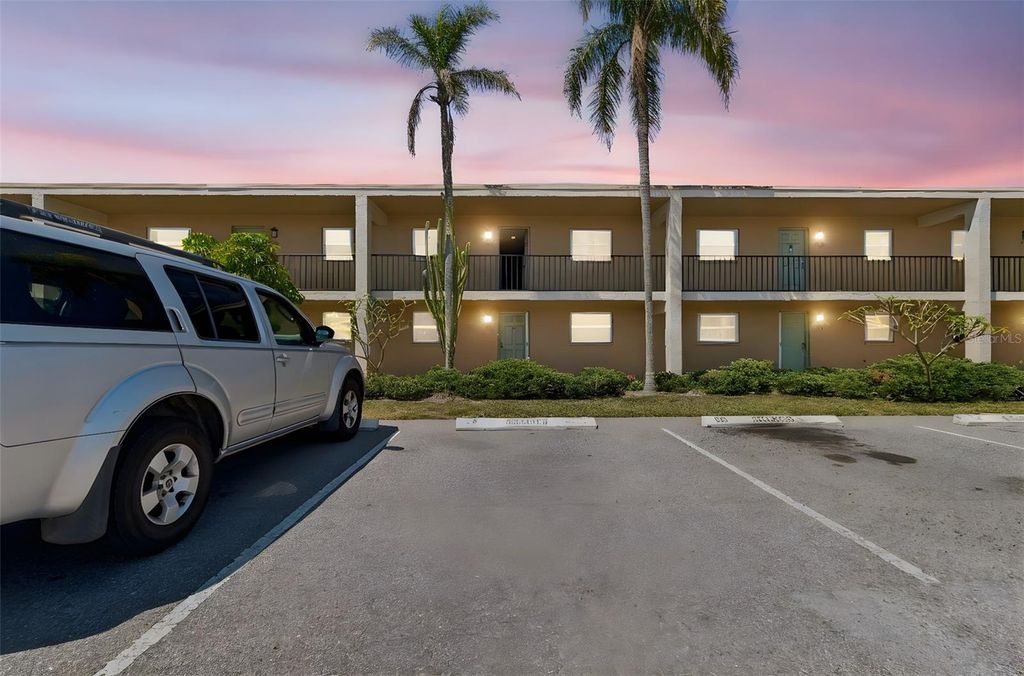 Photo of 12300 Park Boulevard #221, Seminole, FL 33772 (MLS # TB8490823)