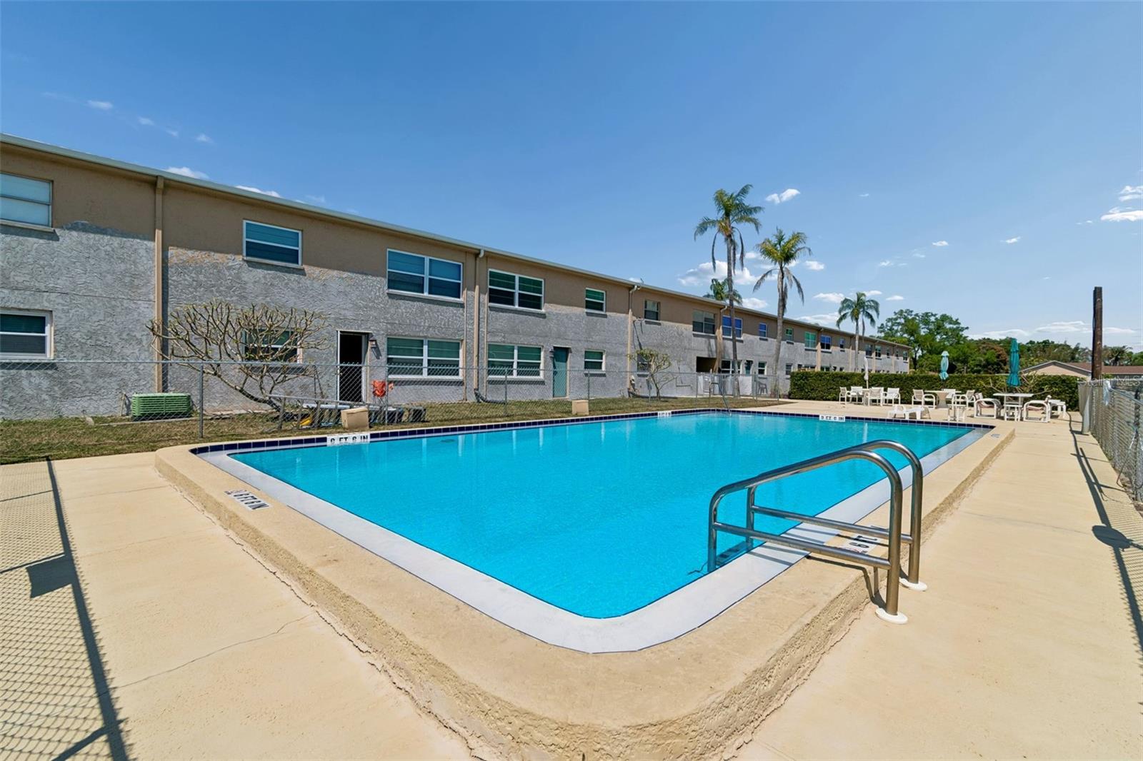 OAKHURST GARDEN APTS CONDO - Residential