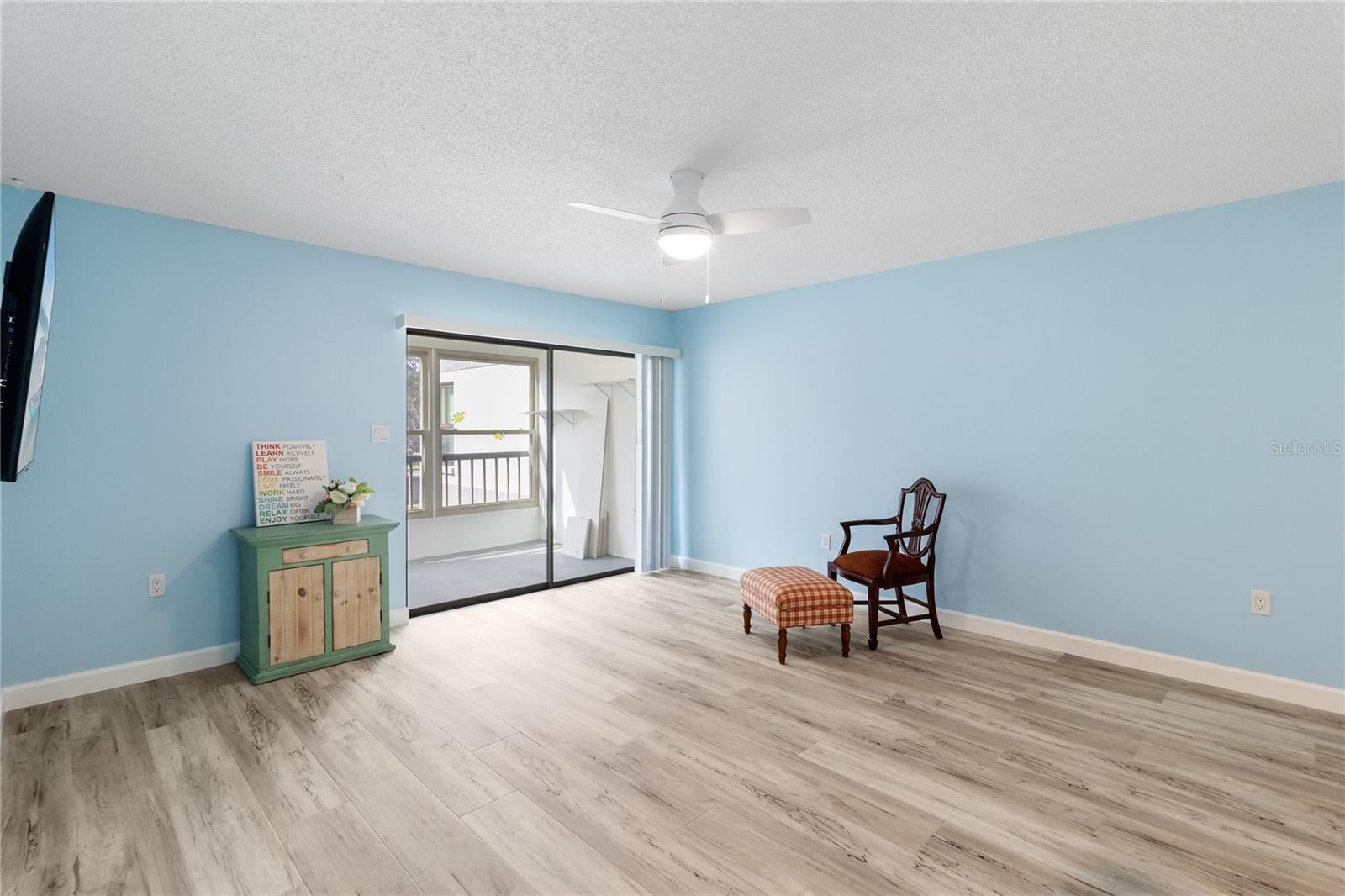 2650 COUNTRYSIDE BOULEVARD F202