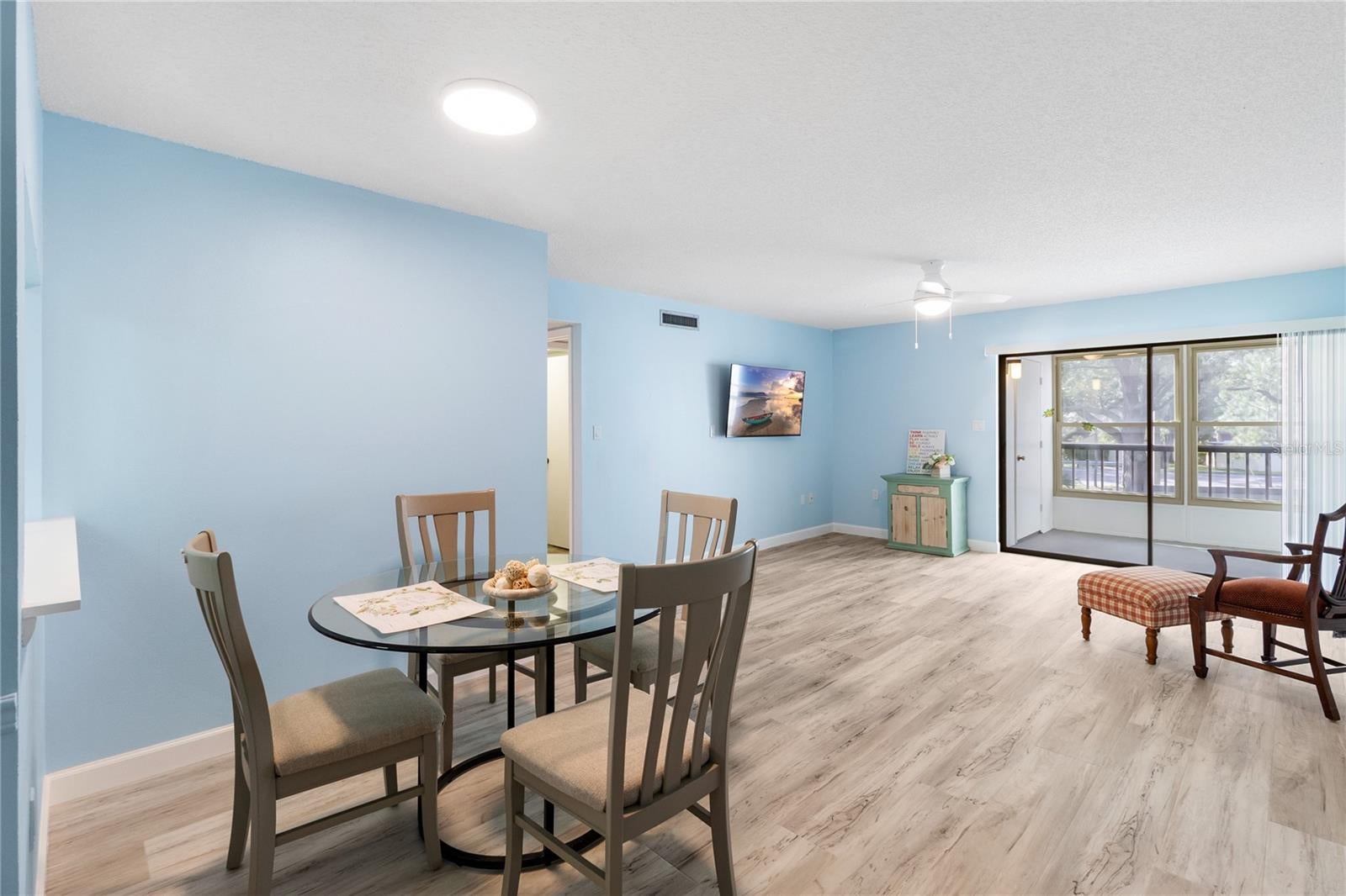 2650 COUNTRYSIDE BOULEVARD F202