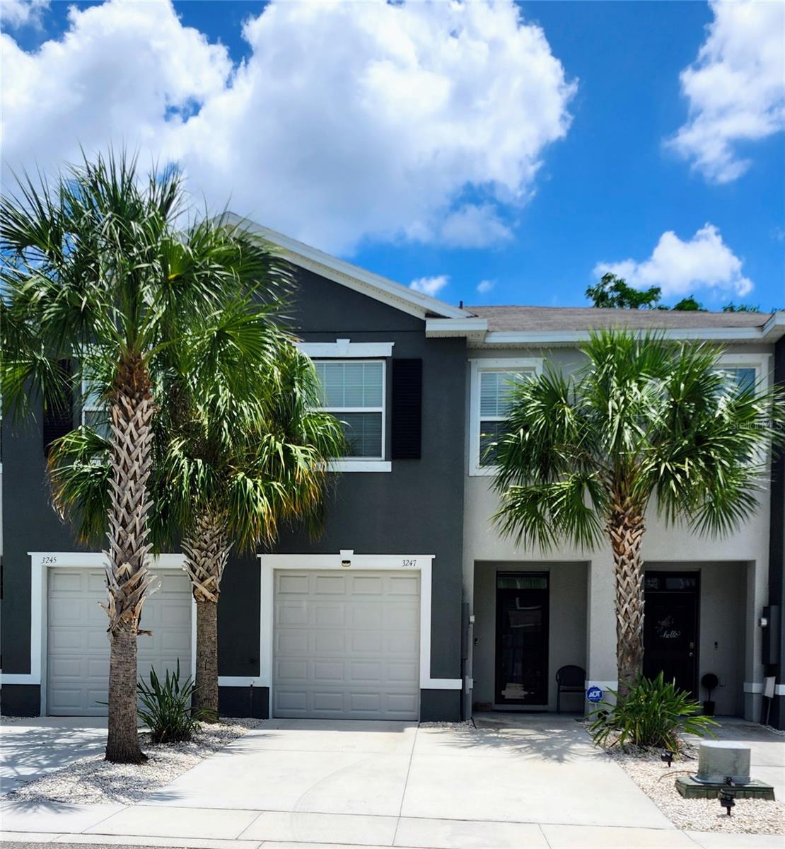 DISTRICT/BLOOMINGDALE - Residential