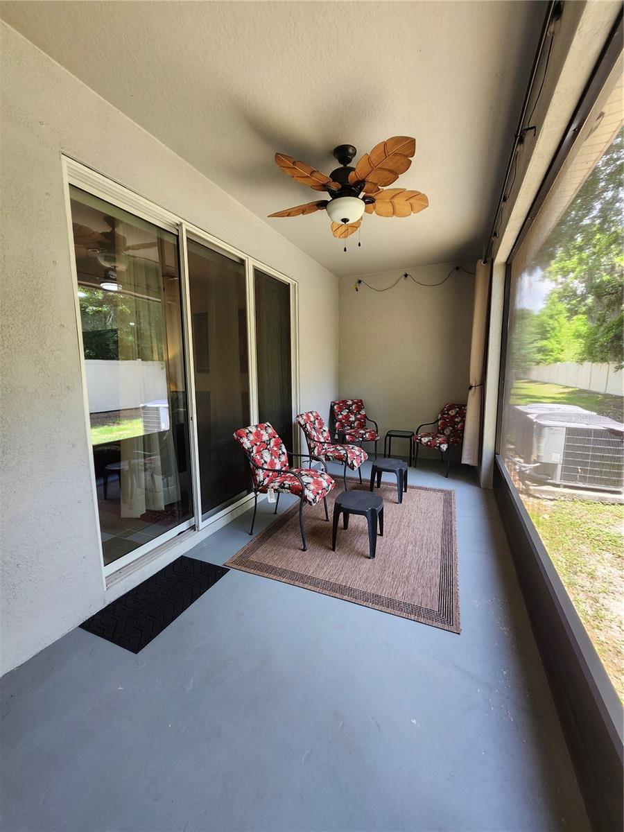 DISTRICT/BLOOMINGDALE - Residential